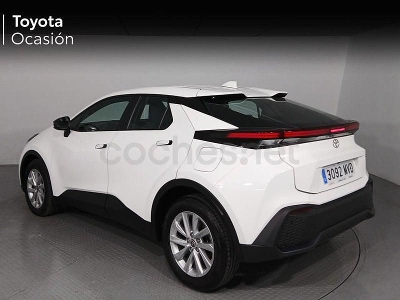 Usado Toyota C-HR Active 140 CV (102 kW) 2024 Blanco SUV