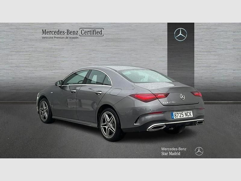 Usado Mercedes CLA250e AMG line 218 CV (160 kW) 2025 Otro Berlina
