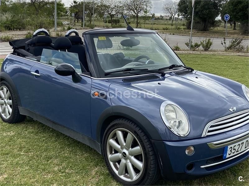 Usado Mini One Cabriolet 90 CV (66 kW) 2005 Azul Descapotable