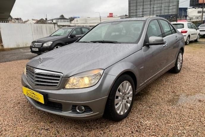 Usado Mercedes C220 Elegance 170 CV (125 kW) 2009 Berlina