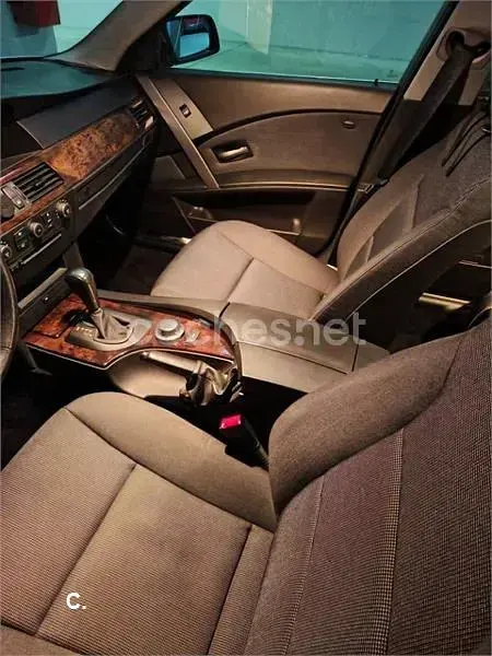 Usado BMW 530 193 CV (141 kW) 2003 Gris / plata Berlina