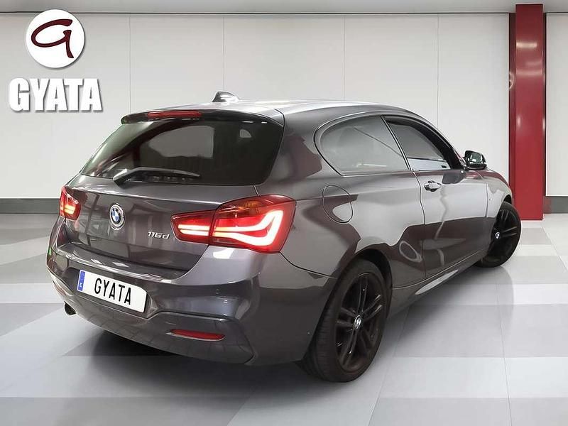 Usado BMW 116 Shadowline 116 CV (85 kW) 2017 Gris Utilitario