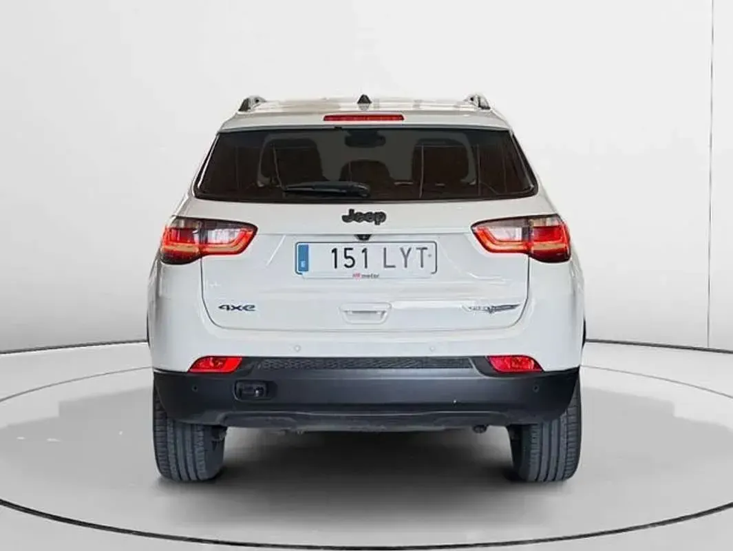 Usado Jeep Compass Trailhawk 241 CV (177 kW) 2022 Blanco SUV