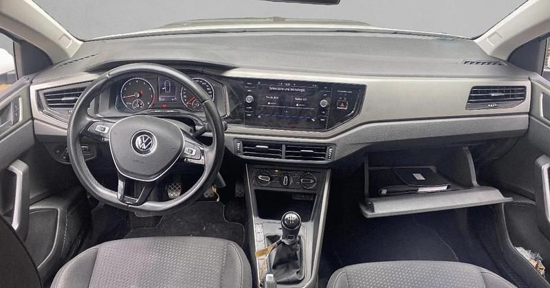 Usado VW Polo Advance 95 CV (69 kW) 2021 Utilitario