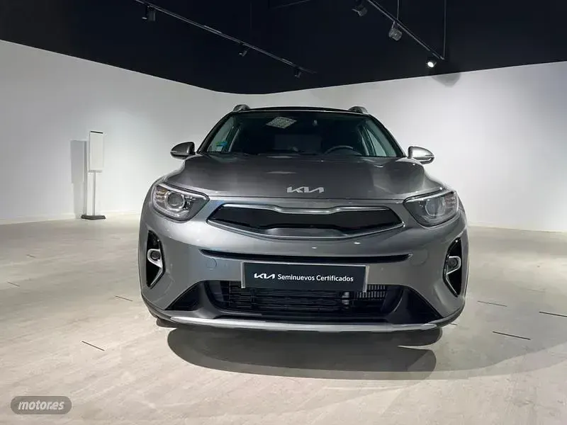 Usado Kia Stonic 100 CV (73 kW) 2025 SUV