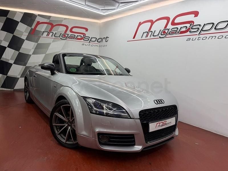 Usado Audi TT Roadster 211 CV (155 kW) 2011 Gris / plata Descapotable