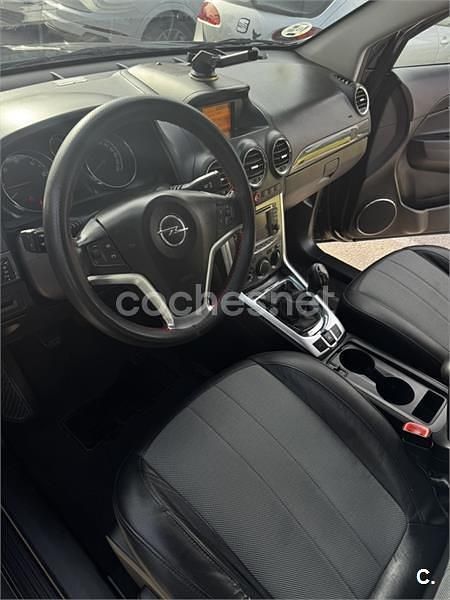 Usado Opel Antara Cosmo 163 CV (119 kW) 2012 Negro SUV