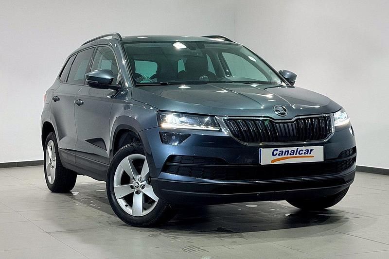 Usado Skoda Karoq Ambition 150 CV (110 kW) 2019 Gris SUV