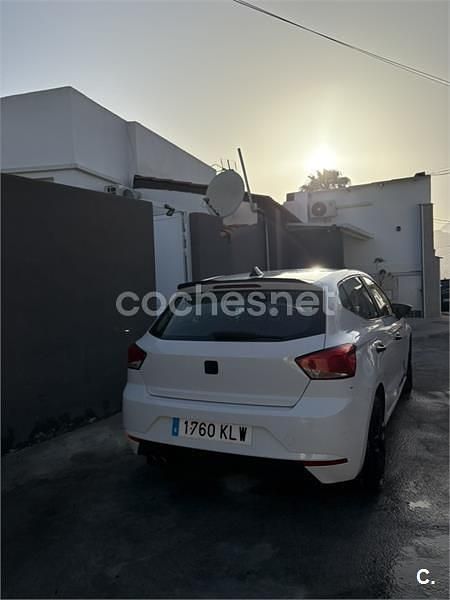 Blanco Usado 2018 Seat Ibiza Reference Berlina | 11.000 € (Precio justo) - Imagen 1/1