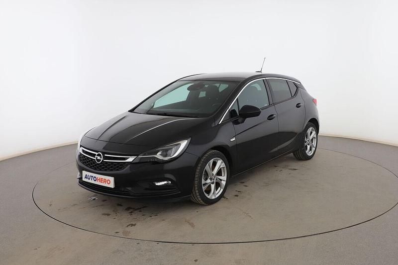 Negro Usado 2016 Opel Astra Dynamic Utilitario | 9199 € (Precio justo) - Imagen 1/3