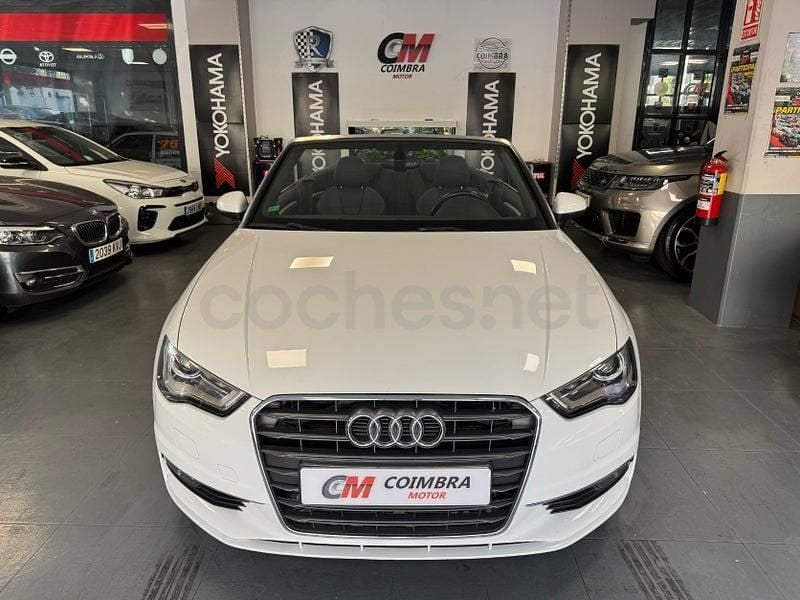 Usado Audi A3 Cabriolet Ambition 150 CV (110 kW) 2014 Blanco Descapotable