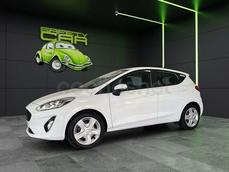 Usado Ford Fiesta Trend 85 CV (62 kW) 2019 Blanco Utilitario
