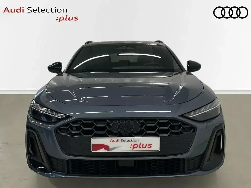 Käytetty Audi A5 Ambiente 204 HP (150 kW) 2025 Sininen Farmari