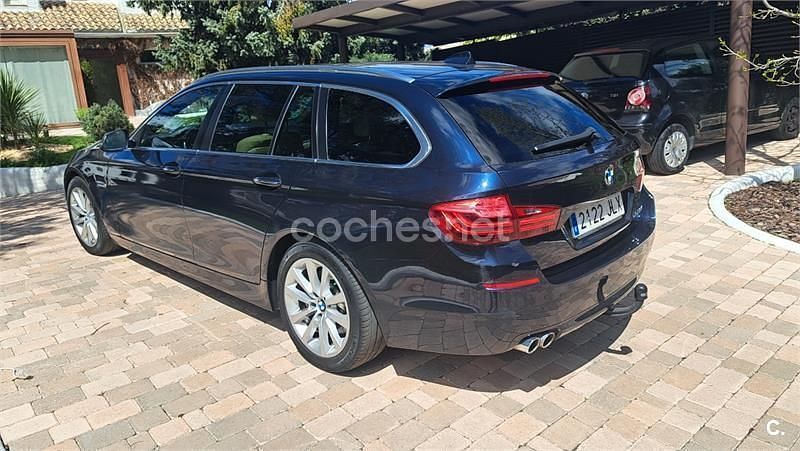 Usado BMW 530 258 CV (189 kW) 2016 Azul Familiar
