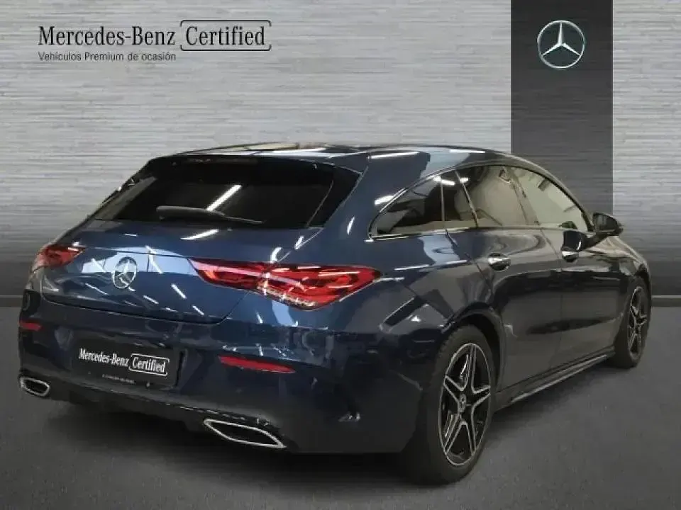 Usado Mercedes CLA200 AMG line 150 CV (110 kW) 2023 Azul Coupe
