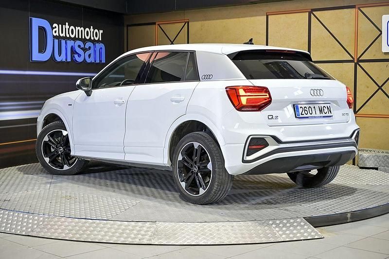 Usado Audi Q2 S-Line 116 CV (85 kW) 2022 Blanco SUV