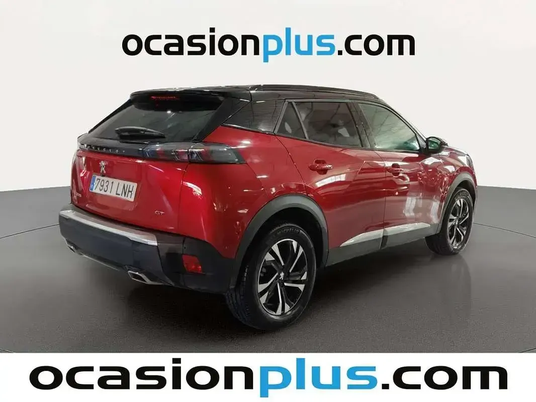 Usado Peugeot 2008 GTi 131 CV (96 kW) 2021 Rojo SUV