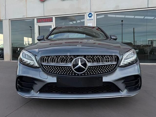 Usado Mercedes C200 160 CV (117 kW) 2016 Gris / plata Berlina