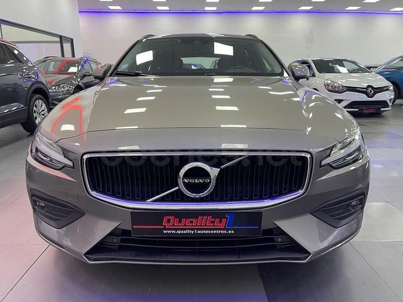 Usado Volvo V60 Momentum 150 CV (110 kW) 2019 Beige Familiar