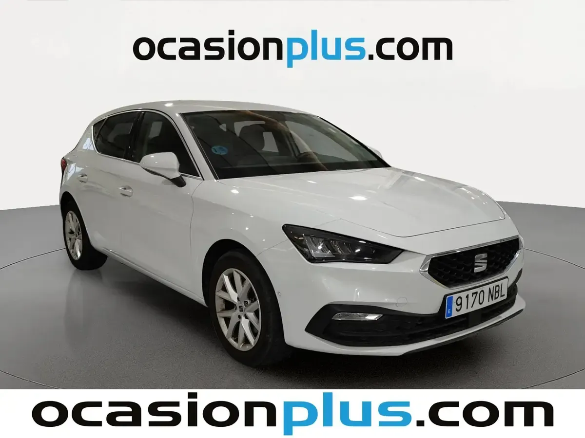 Usado Seat Leon Style 116 CV (85 kW) 2025 Blanco Utilitario