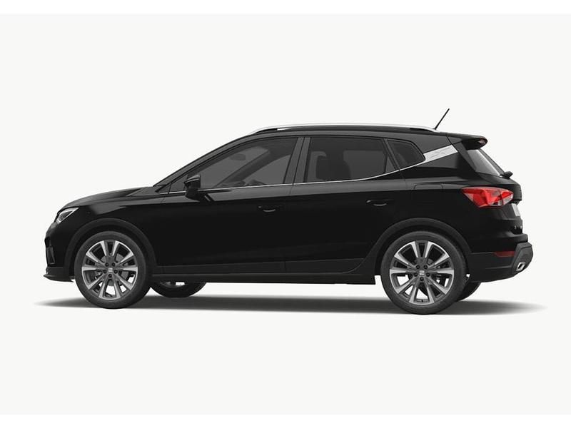 Blanco Nuevo 2025 Seat Arona FR SUV | 23.960 € - Imagen 1/4