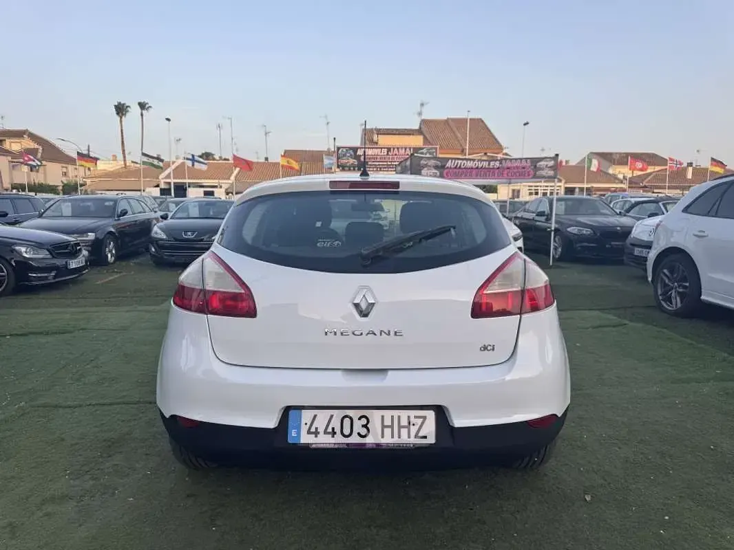 Usado Renault Mégane Business 110 CV (80 kW) 2012 Utilitario