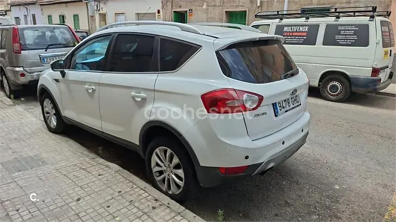 Usado Ford Kuga Titanium 136 CV (100 kW) 2008 Blanco SUV