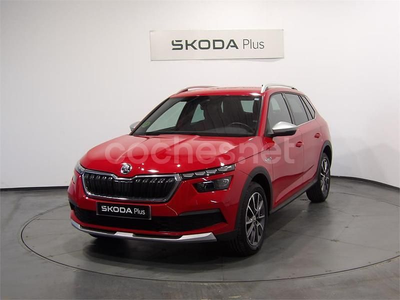 Rojo Usado 2022 Skoda Kamiq SUV | 18.690 € (Precio justo) - Imagen 1/4