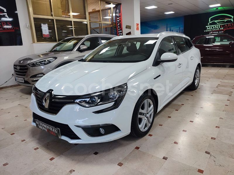 Blanco Usado 2017 Renault Mégane IV Intens Berlina | 10.900 € (Buen precio) - Imagen 1/4