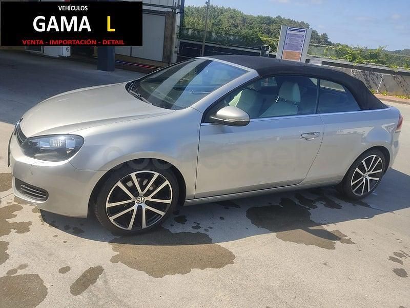 Usado VW Golf Cabriolet 140 CV (102 kW) 2013 Gris / plata Descapotable