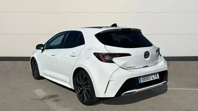 Usado Toyota Corolla Advance 184 CV (135 kW) 2022 Blanco Berlina