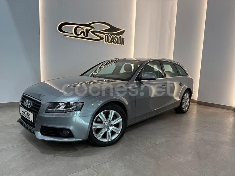 Usado Audi A4 150 CV (110 kW) 2014 Gris / plata Familiar