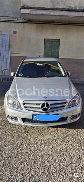 Usado Mercedes C220 Avantgarde 170 CV (125 kW) 2009 Gris / plata Berlina