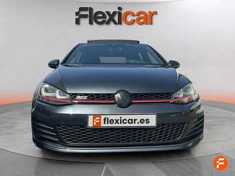 Usado VW Golf VII GTI 230 CV (169 kW) 2016 Gris Utilitario