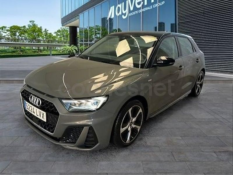 Usado Audi A1 110 CV (80 kW) 2022 Gris / plata SUV