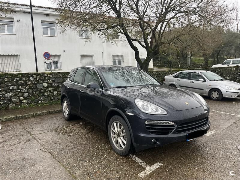 Usado Porsche Cayenne Platinum Edition 245 CV (180 kW) 2013 Negro SUV