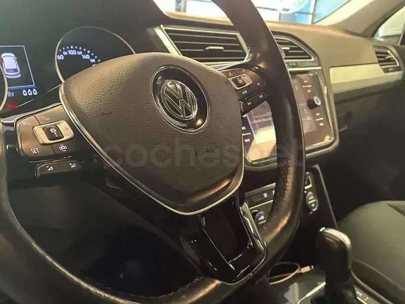 Usado VW Tiguan R-line 150 CV (110 kW) 2020 Blanco SUV