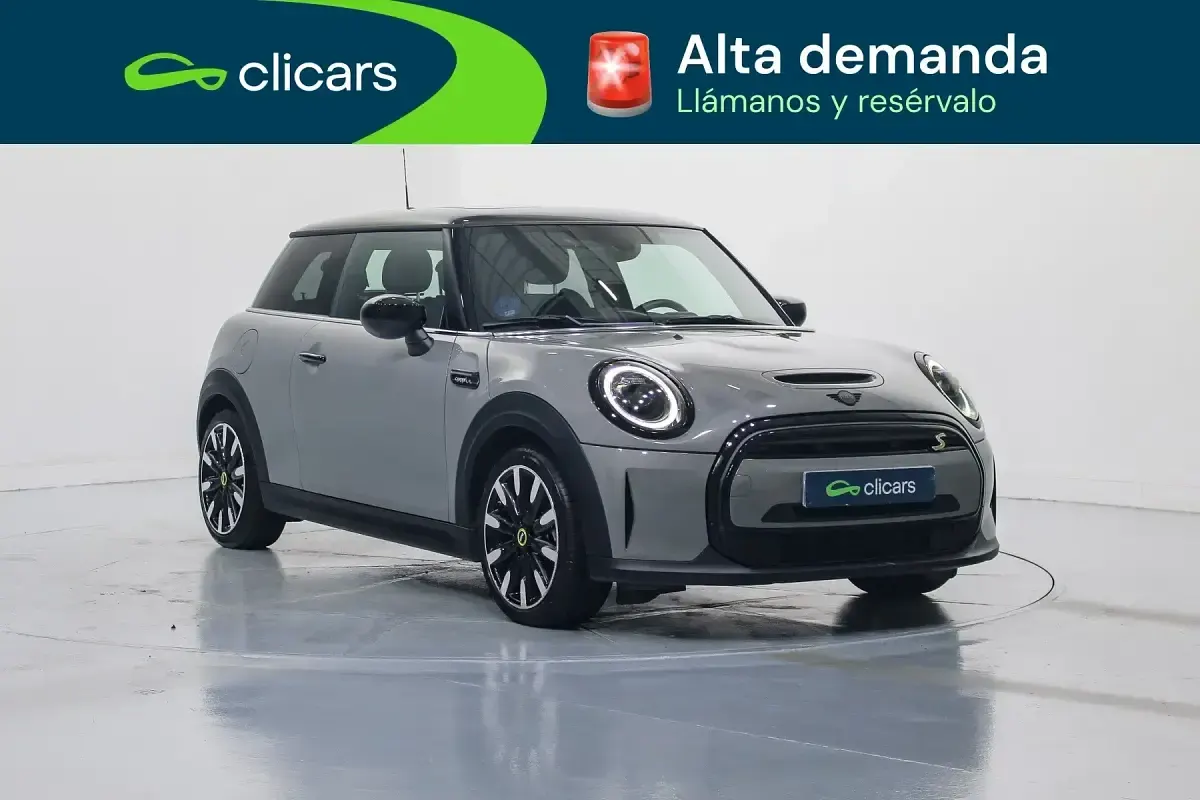 Usado Mini Cooper SE 135 kW (184 CV) 2022 Marrón Utilitario