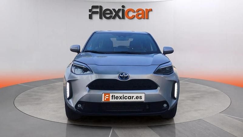 Usado Toyota Yaris Hybrid Active 116 CV (85 kW) 2024 Gris