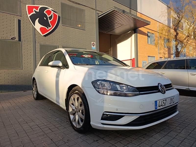 Usado VW Golf VII Advance 116 CV (85 kW) 2017 Blanco Berlina