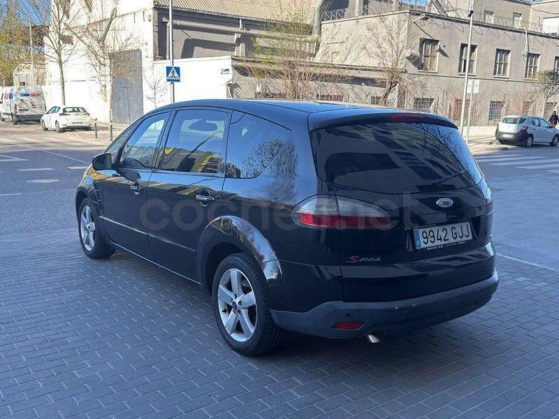 Używany Ford S-MAX Titanium 140 KM (102 kW) 2009 Czarny Minivan
