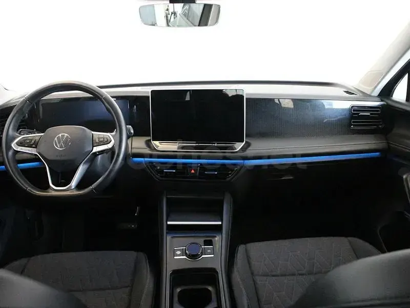 Usado VW Tiguan Life 150 CV (110 kW) 2024 Verde SUV