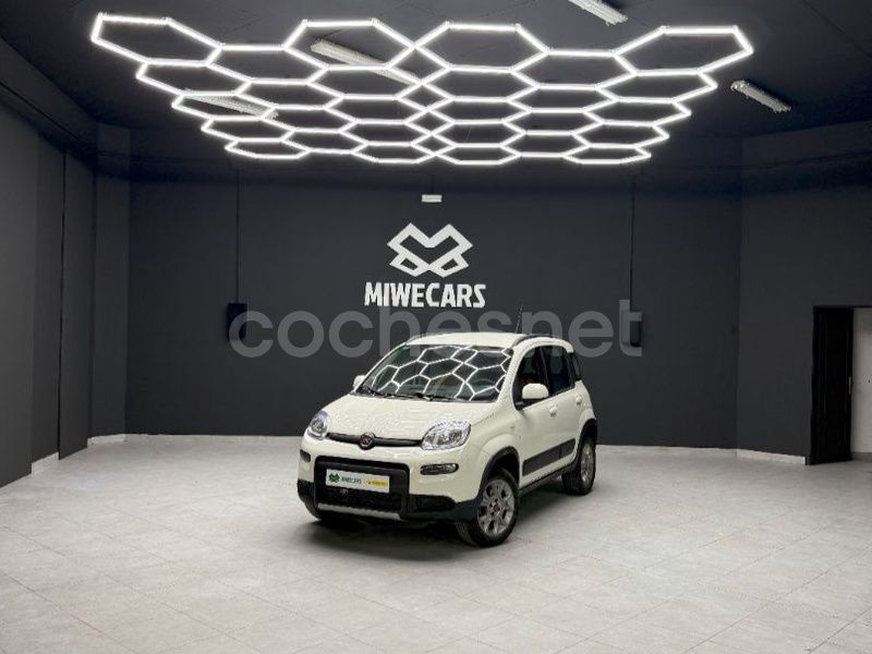 Blanco Usado 2013 Fiat Panda 4x4 Climbing Utilitario | 8900 € (Precio justo) - Imagen 1/4