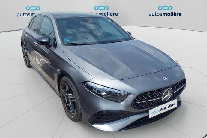 Gris Usado 2023 Mercedes A200 Advanced Utilitario | 28.990 € (Precio justo) - Imagen 1/4