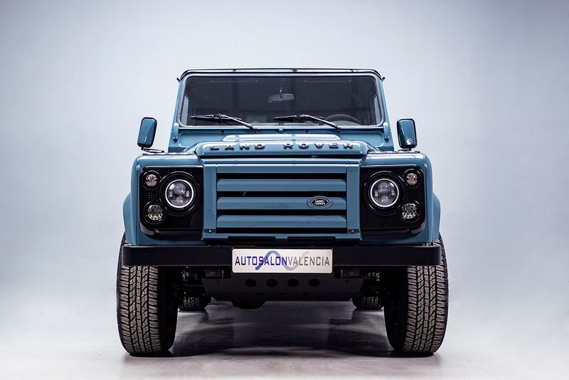 Usado Land Rover Defender SE 122 CV (89 kW) 2007 Azul SUV