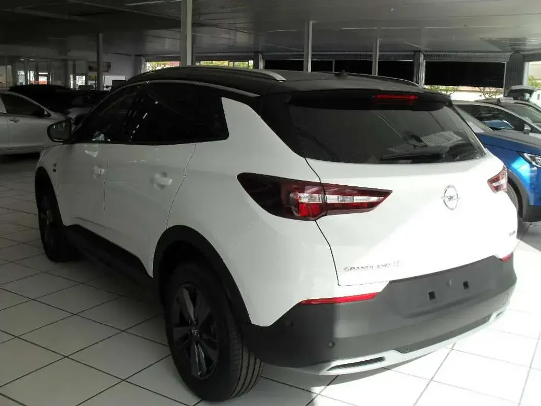 Usado Opel Grandland X S 131 CV (96 kW) 2020 Blanco SUV