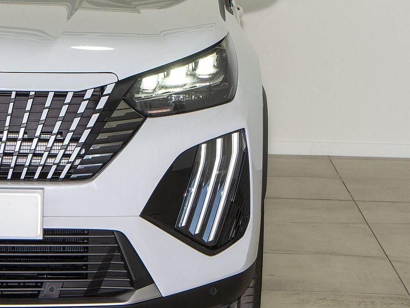 Usado Peugeot e-2008 Active 114 kW (156 CV) 2023 Blanco SUV