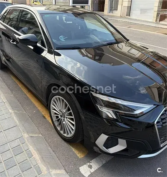 Usado Audi A3 Advanced Plus 116 CV (85 kW) 2020 Negro Berlina