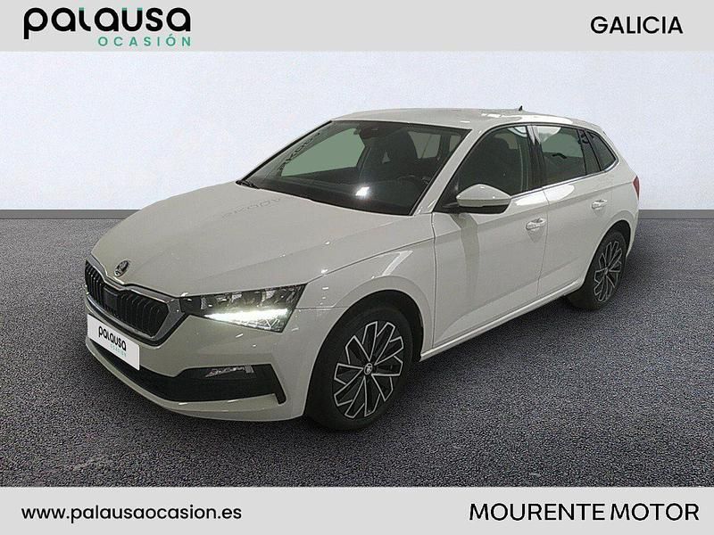 Blanco Usado 2020 Skoda Scala Ambition Utilitario | 15.990 € (Un poco caro) - Imagen 1/4