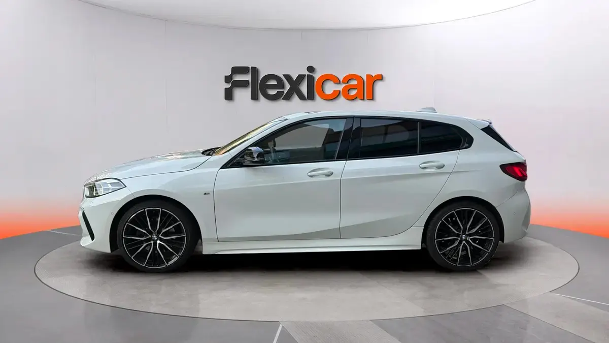 Usado BMW 116 116 CV (85 kW) 2020 Blanco Utilitario